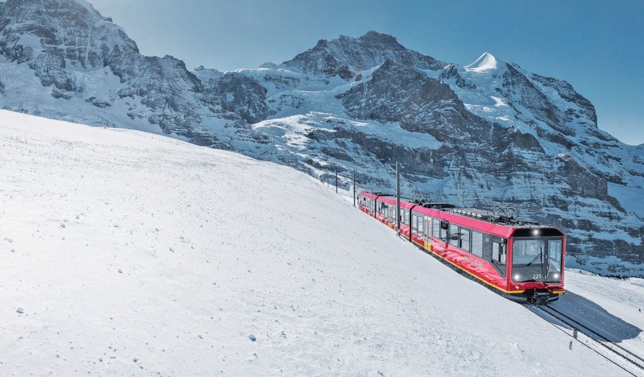 TREN menjadi pengangkutan utama ke pergunungan Jungfraujoch.