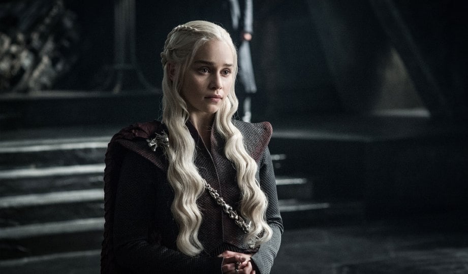 EMILIA Clarke sebagai Daenerys Targaryen.