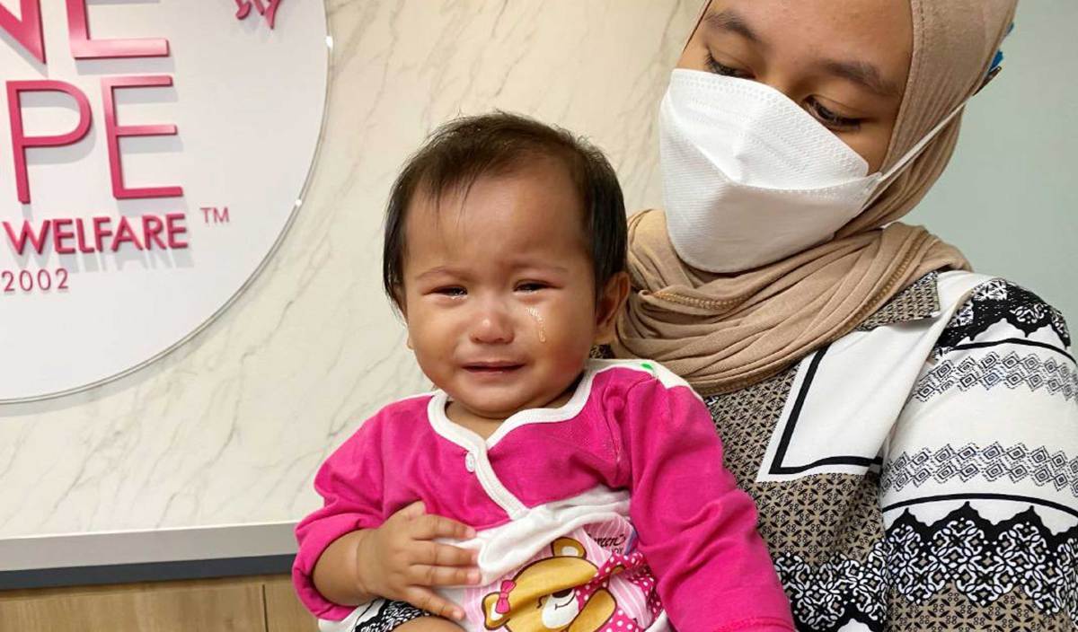 NAYRA Ufaira mengalami masalah jantung berlubang memerlukan bantuan daripada orang awam bagi menampung kos pembedahannya yang bernilai RM80,000. FOTO Ihsan One Hope Charity