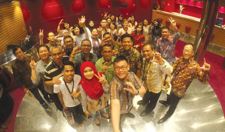 GAMBAR kenangan wakil  media dan agensi  pelancongan dari  Malaysia dan Indonesia.