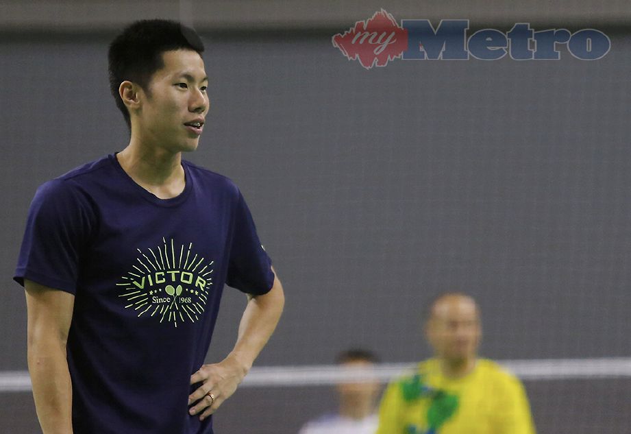 V SHEM ketika sesi latihan di Akademi Badminton Negara Bukit Kiara. Foto file