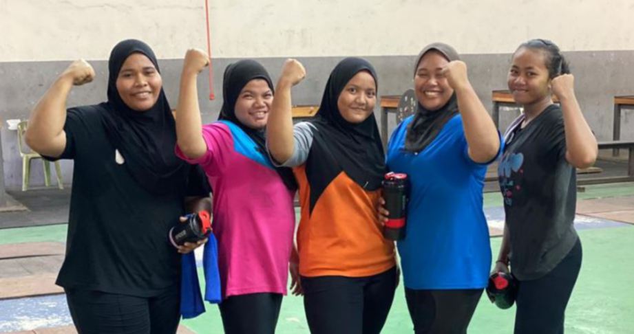 ANTARA atlet angkat berat wanita Pahang yang akan menyertai Sukma 2020.