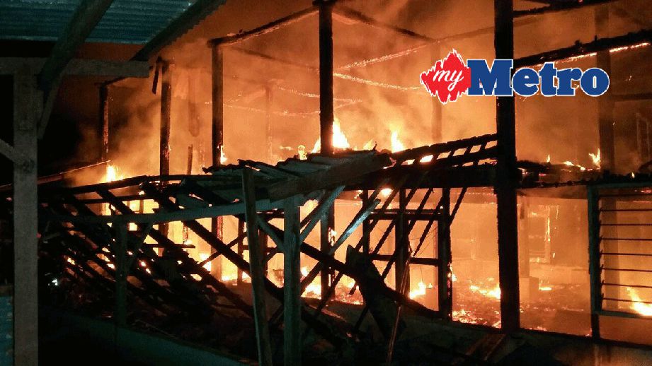 Kediaman Marwiyah yang terbakar. FOTO ihsan bomba