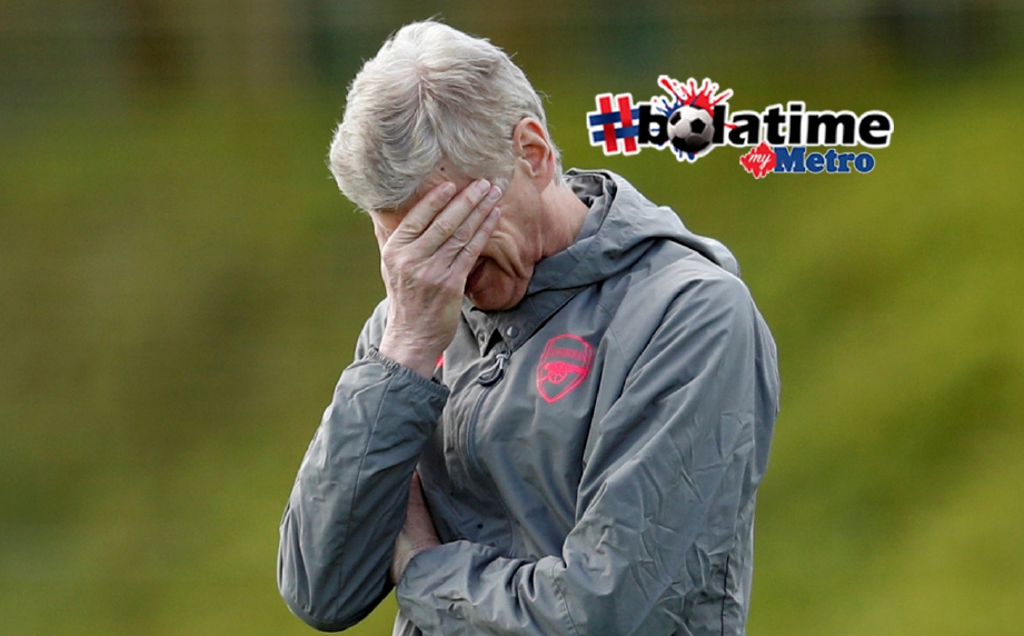 PENGURUS Arsenal, Arsene Wenger ketika sesi latihan skuad The Gunners. - Foto REUTERS
