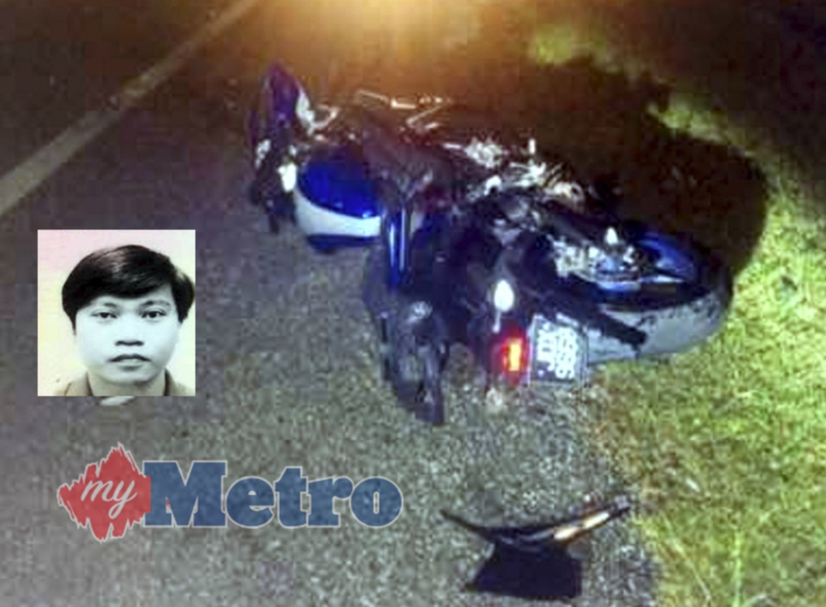 Keadaan motosikal Khoo Eng Chai (gambar kecil) yang remuk selepas berlanggar dengan Honda Odyssey di Lebuhraya Linkedua, Johor Bahru, awal pagi ini. (Gambar kecil) FOTO Ihsan PDRM