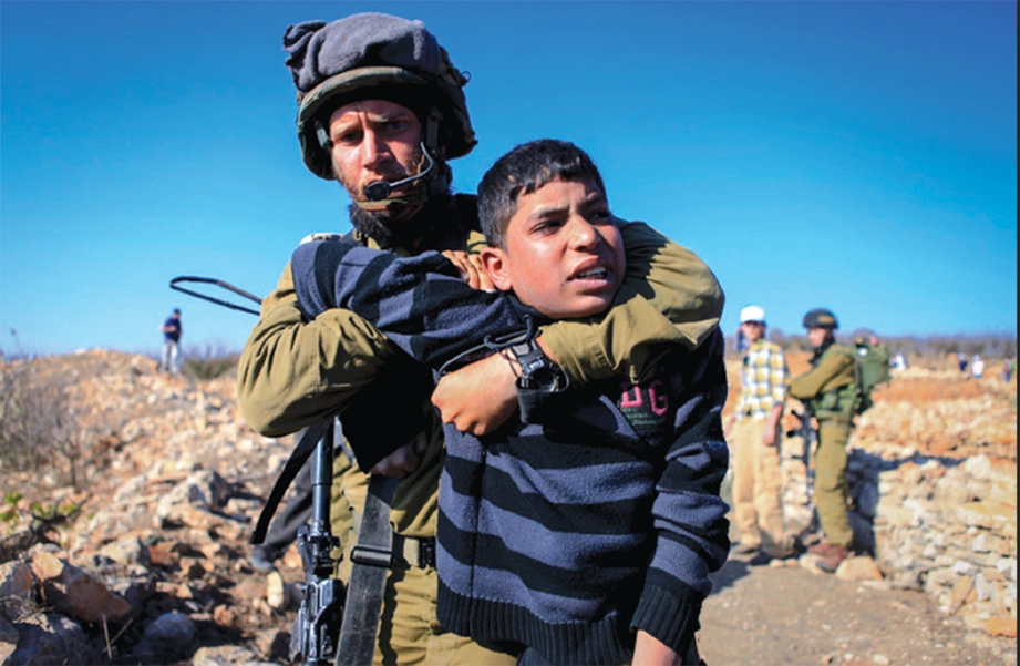 Kenapa israel serang palestin